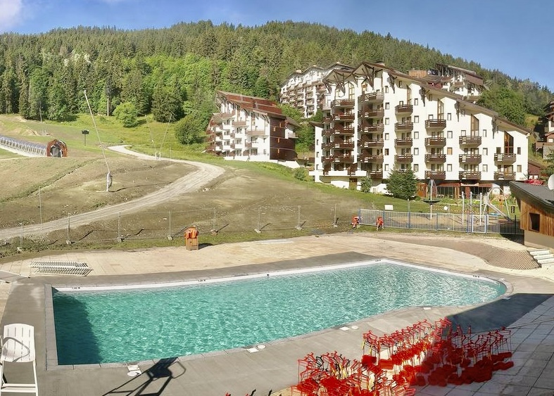 La Tania Ski Blog Latest news, snow reports, ski information, photo